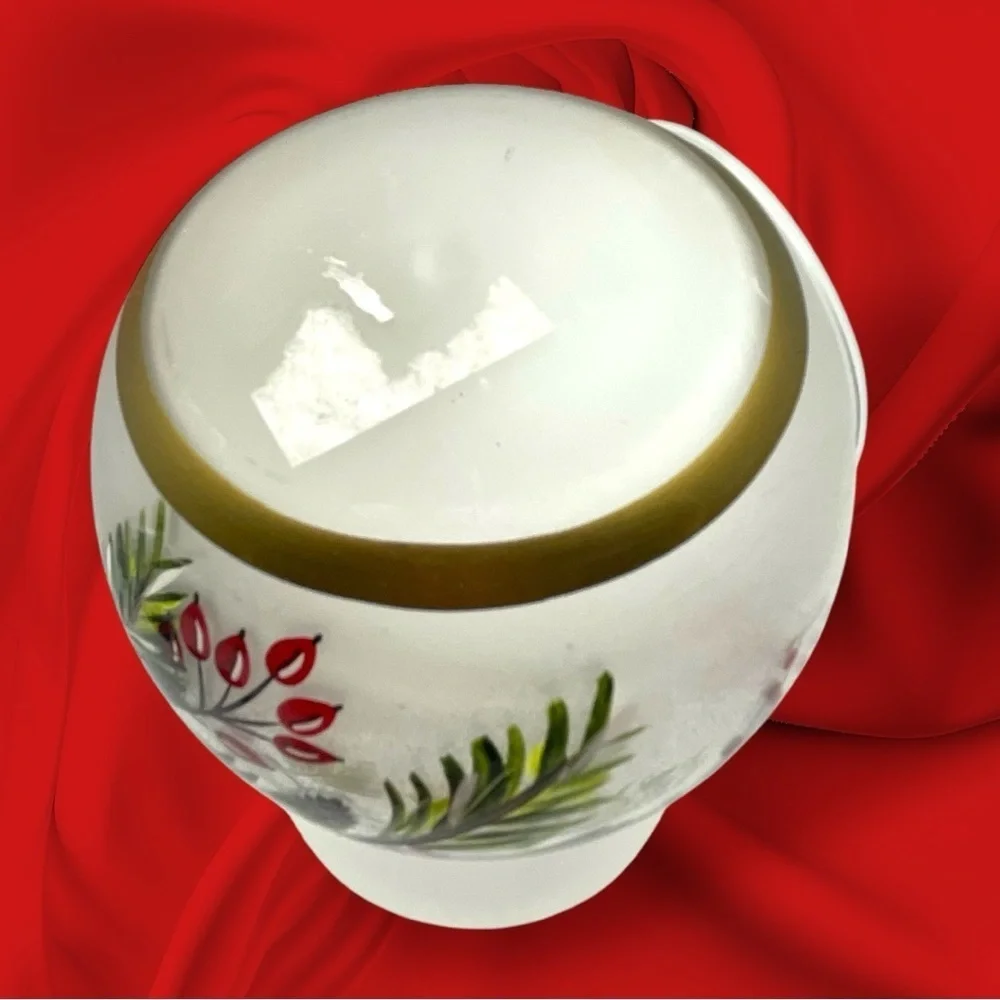 Yankee Candle Frosted Holiday Winter Wax Warmer NWOT